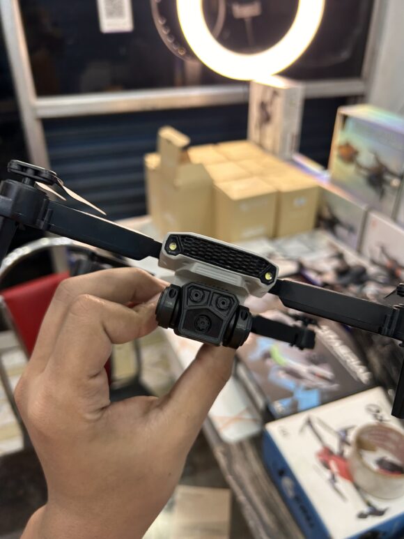 e88 pro max gimble camera - Image 3