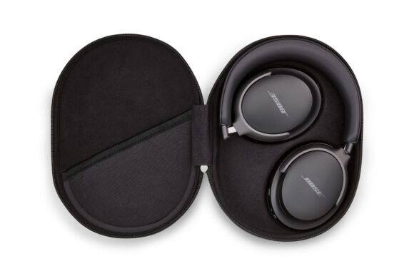 Bose QuietComfort Ultra Headphones - Image 3